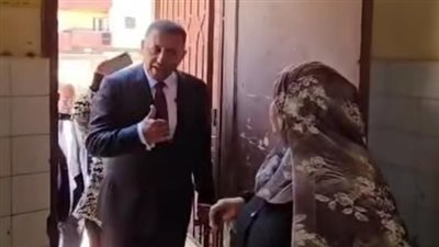 كرامة المعلم خط أحمر.. نقابة المعلمين تكرّم مديرة مدرسة الشهيد أحمد سمير