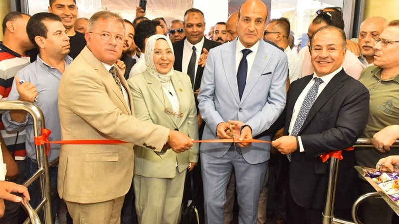 محافظ أسيوط
