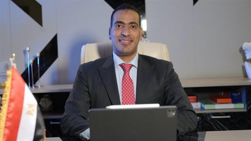 النائب محمود حسين