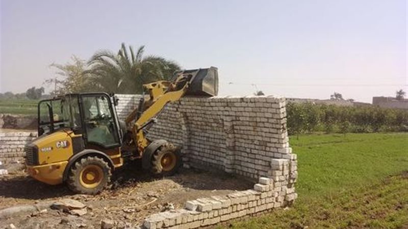 التعدي على الأراضي