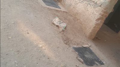 استجابة لشكاوى المواطنين.. محافظ سوهاج يوجه بتغطية غرف الصرف الصحي بقرية 