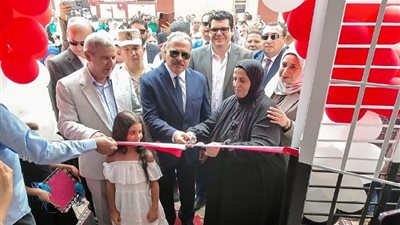 احتفالًا بالعيد القومي.. محافظ الشرقية يفتتح مشروعات تعليمية وخدمية وصحية بتكلفة 119 مليون جنيه