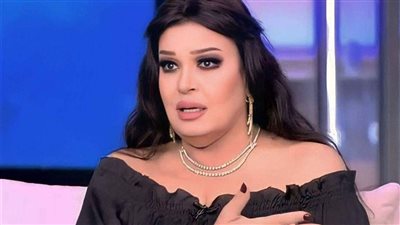 بعد كسر قدمها.. فيفي عبده: محدش يعرف الأزمات اللي بعيشها وأنا محسودة أوي
