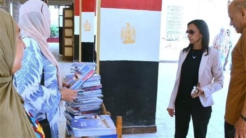 محافظ البحيرة