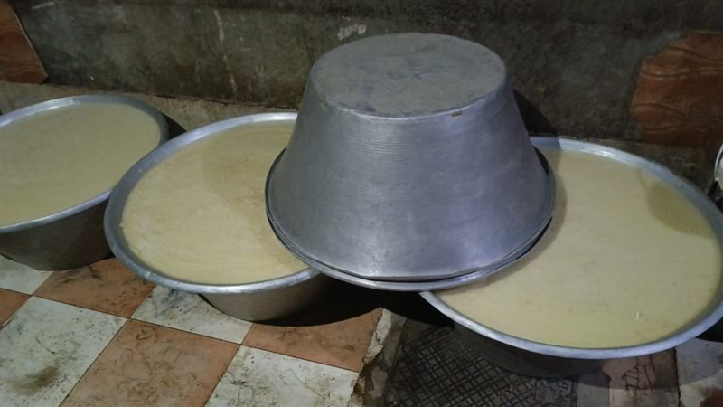 أطنان من مشروب  البوظة