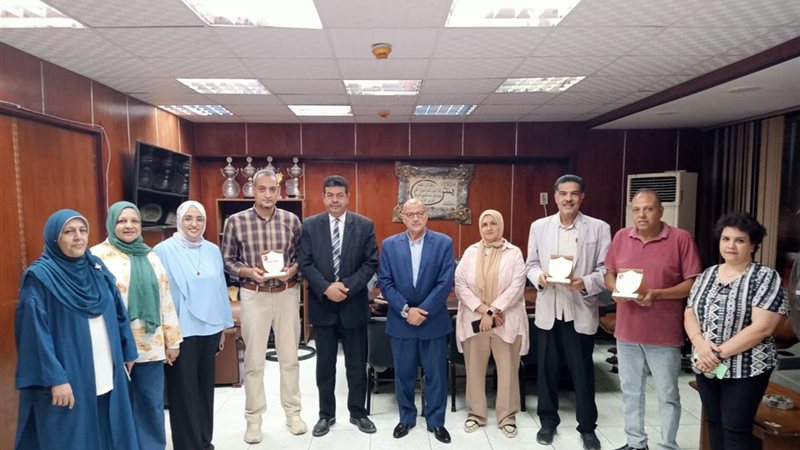 أثناء التكريم 