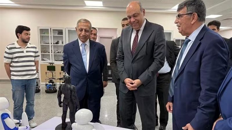 وزير الطيران 