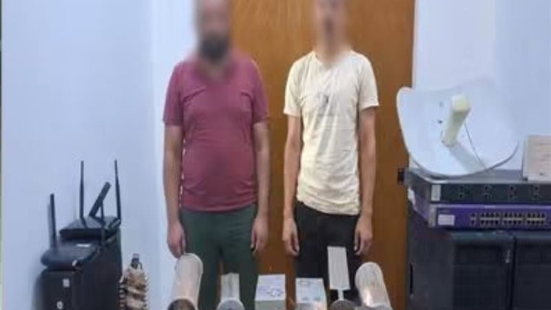المتهمين