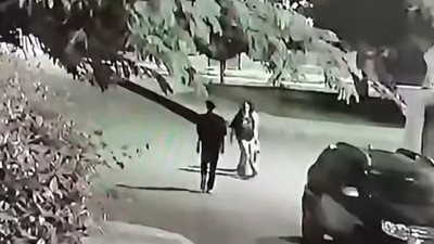   «مين هينقذ بناتي؟».. سيارة غامضة ومتحرش يثيران الرعب في مدينة المستقبل