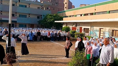 مدرسة الفيوم الثانوية للبنات تحصد المركز الأول في مسابقة أجمل حديقة مدرسية