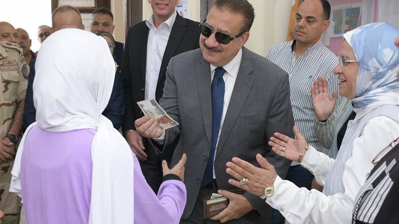 محافظ بورسعيد 