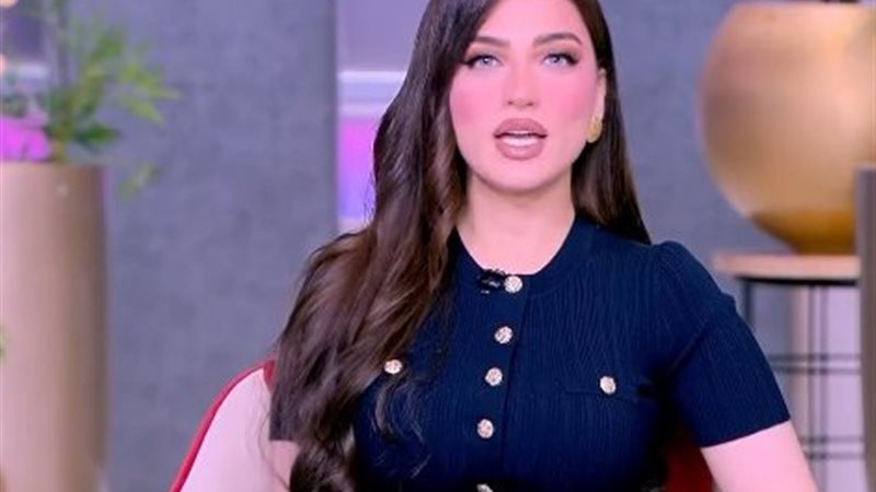 الإعلامية ياسمين